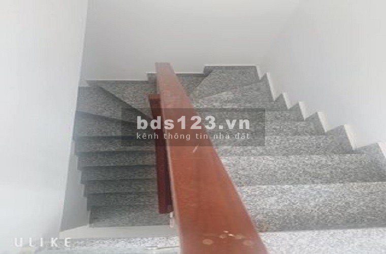 MT Lô góc KD. HXH Hoàng Hoa Thám. 45m2 . 2 Tầng BTCT. Chỉ 6,1 tỷ. TL.