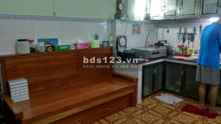 Bán nhà 60m2, 2 lầu, hẻm xe hơi Âu Dương Lân, P3, Q8