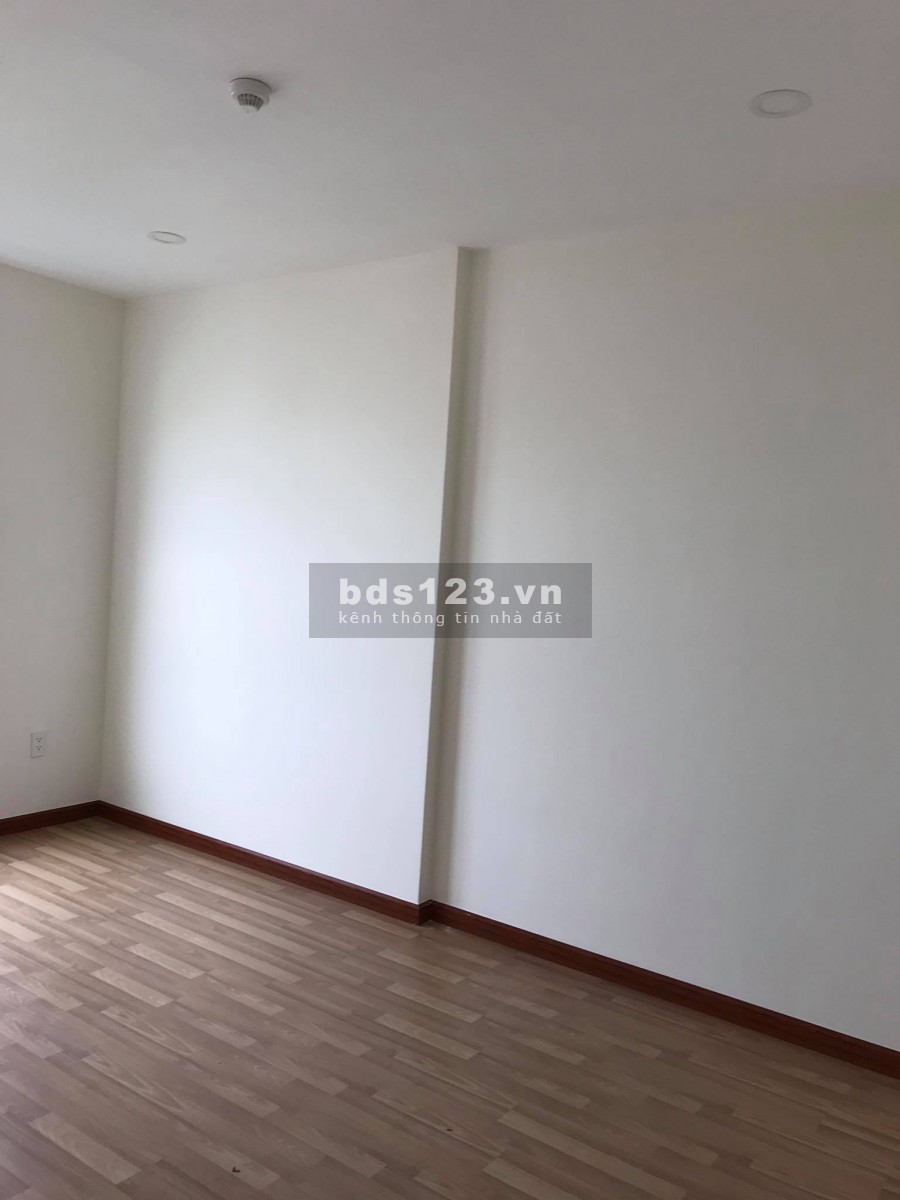 Cần Cho thuê gấp Căn Hộ City Gate 2 ( Diamond Riverside ) Quận 8, Dt : 76 m2, 2PN, Giá : 6 tr/th