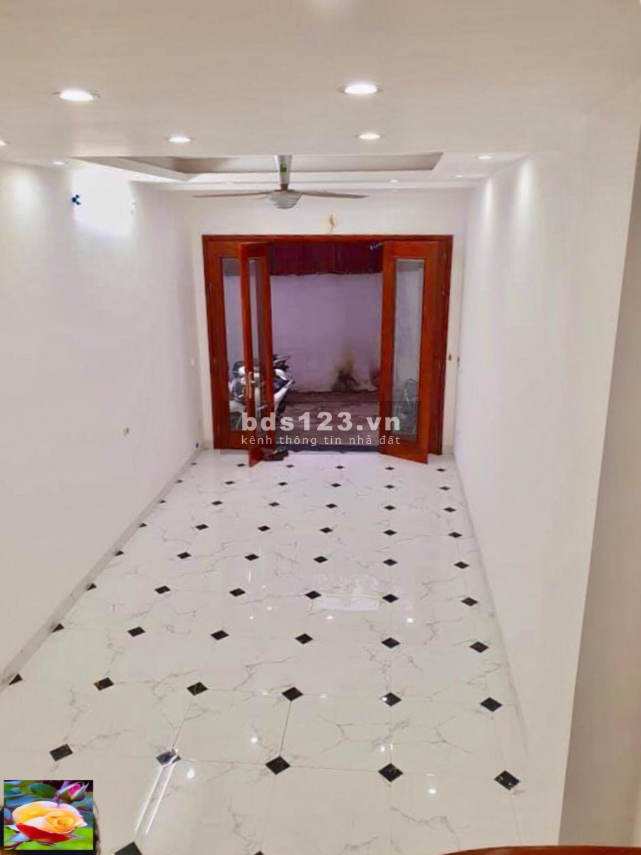 Minh Khai, Ngõ ô tô chạy, Nhà ô tô đỗ, 5 tầng xin sò, 42m2, nhỉnh 4 tỷ, Hai Bà Trưng