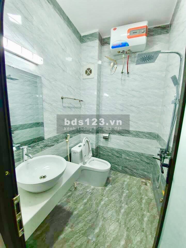 Minh Khai, Ngõ ô tô chạy, Nhà ô tô đỗ, 5 tầng xin sò, 42m2, nhỉnh 4 tỷ, Hai Bà Trưng
