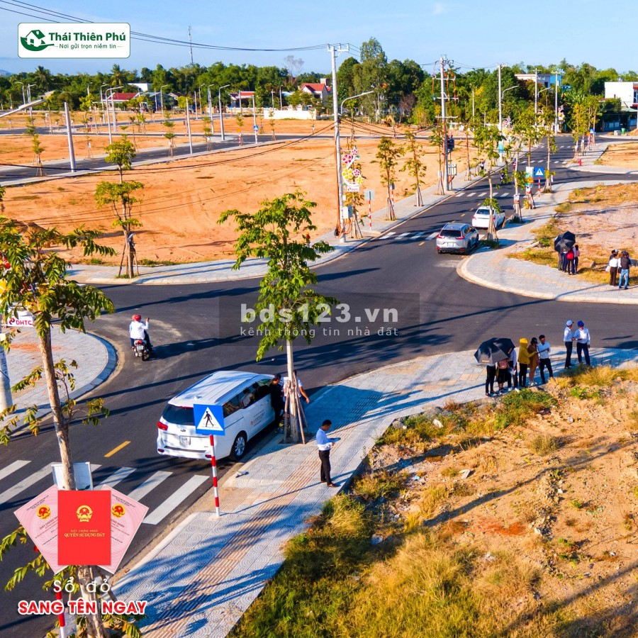 Đất mặt tiền quốc lộ, ngay phố chợ đêm Điện Bàn, Quảng Nam