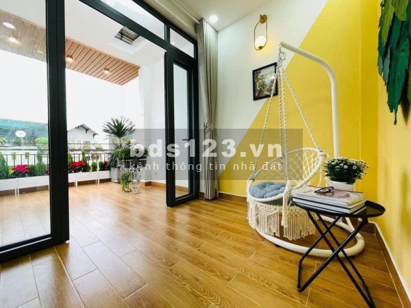 Bán Nhà mặt tiền kinh doanh đường số P11 Gò Vấp( 3tầng full Nội Thất)