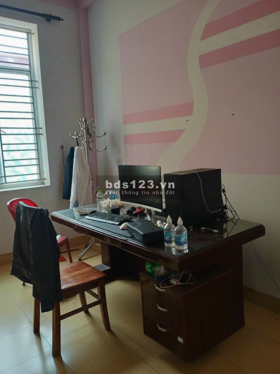 Bán nhà mặt phố gần Nguyễn Văn Linh, Hải Dương, 70m2, mặt tiền 5m, 3 tầng, 5.2 tỷ