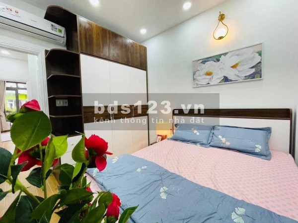Bán Nhà mặt tiền kinh doanh đường số P11 Gò Vấp( 3tầng full Nội Thất)