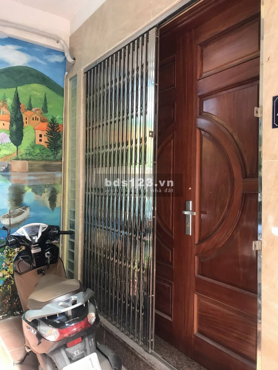 Nhà đẹp đón Tết 5 tầng, 3 tỷ, có bớt lộc cho khách