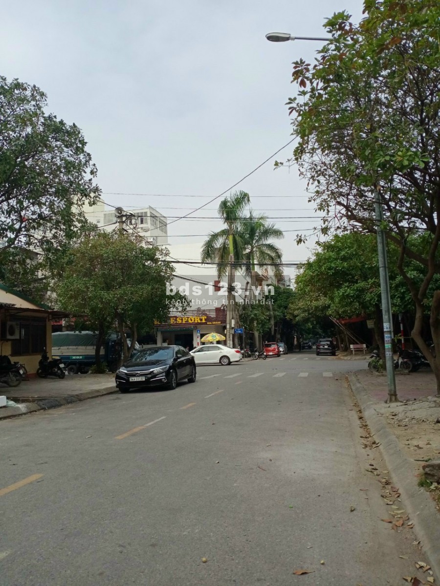 Bán nhà mặt phố gần Nguyễn Văn Linh, Hải Dương, 70m2, mặt tiền 5m, 3 tầng, 5.2 tỷ