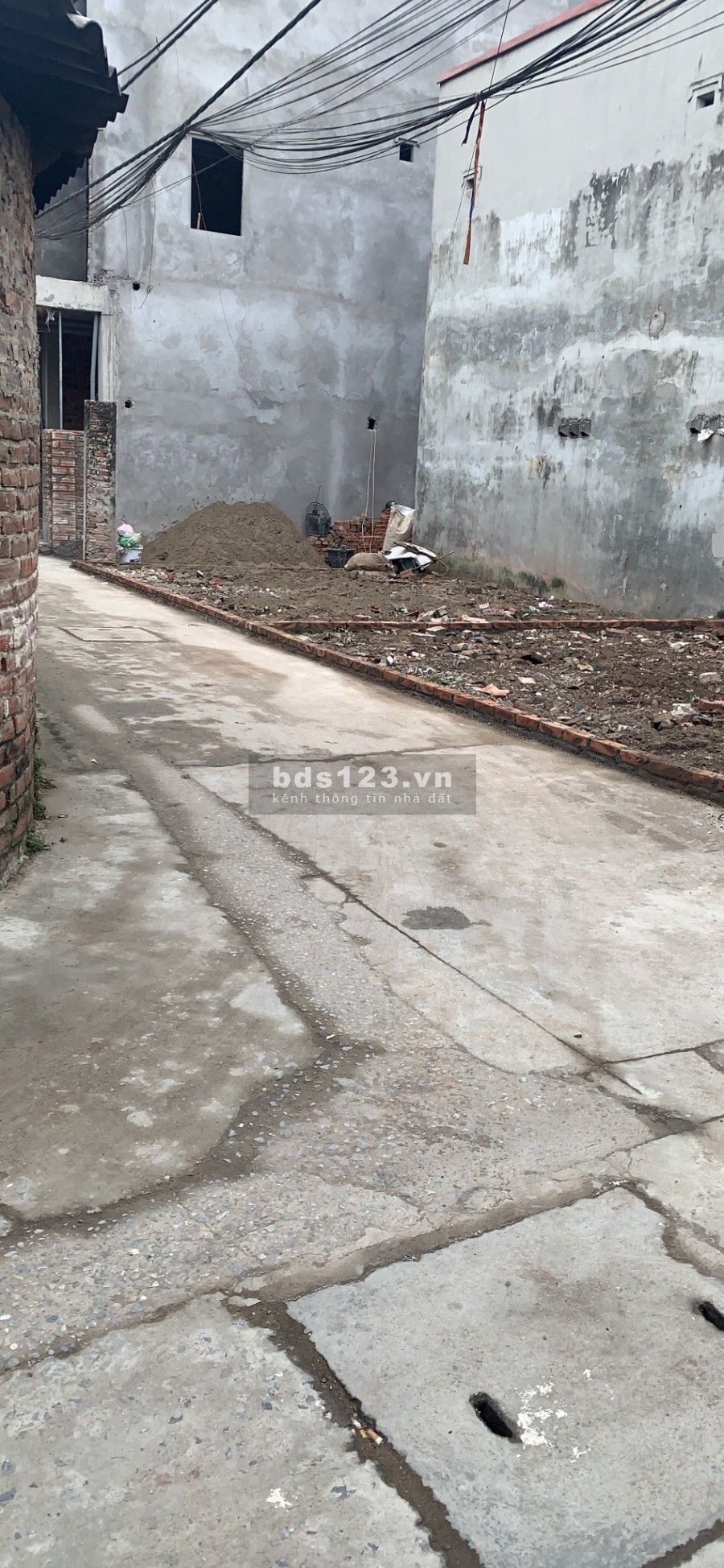 Cần bán nhanh mảnh đất lai xá. Ô tô vào
