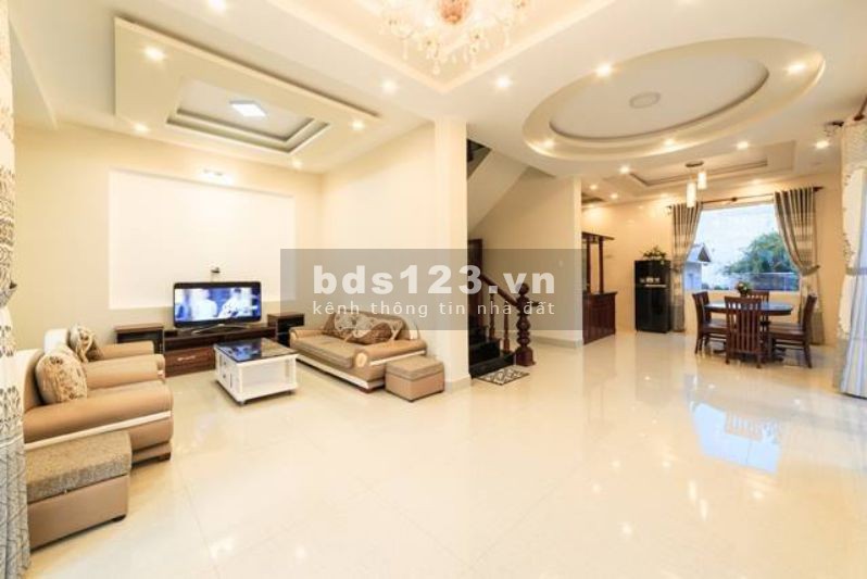 Chính chủ cho thuê gấp nhà mặt tiền Phan Văn Trị cách biển 10m: