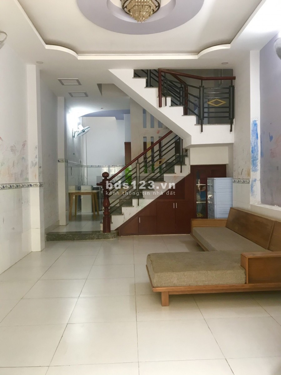 Nhà hẻm xe hơi gò vấp gần mặt tiền, Ngang 4. Hẻm thông, KD tốt.