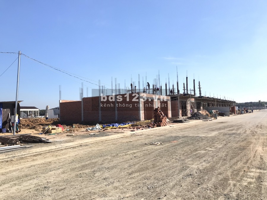 Đất Liền Kề Sân Bay, Mặt Tiền Đường Lớn Kinh Doanh, giá CĐT 17 Triệu/m2