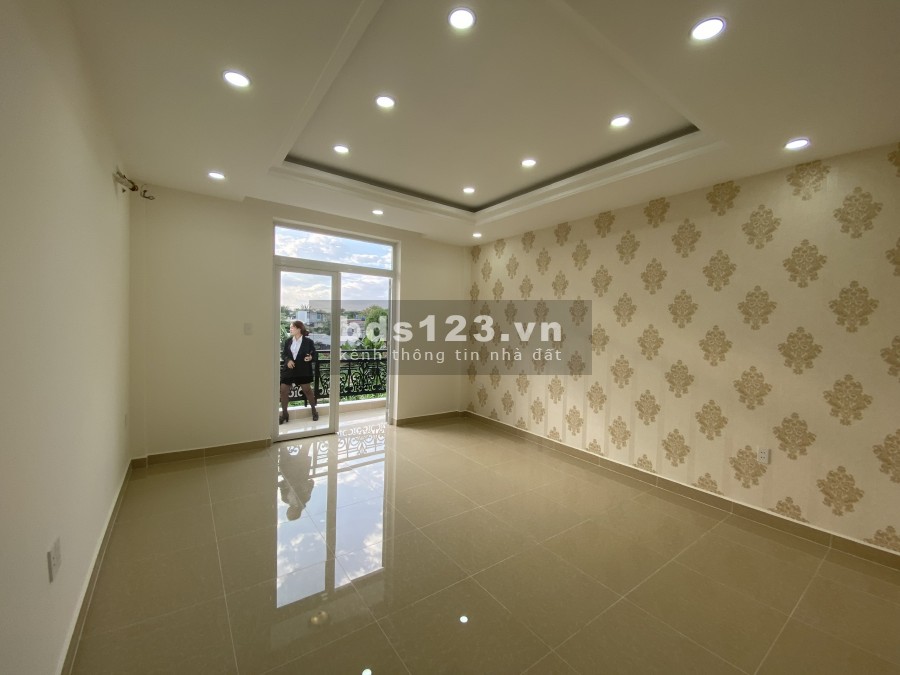 Bán Nhà Mới Đẹp Đường Số 10 Hiệp Bình Phước Thủ Đức , Sổ Hồng Hoàn Công
