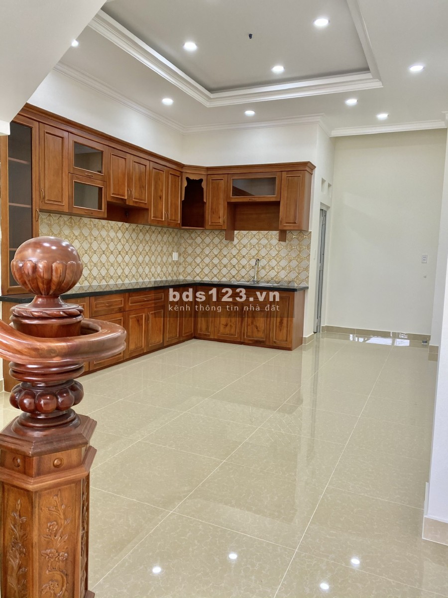 Bán Nhà Mới Đẹp Đường Số 10 Hiệp Bình Phước Thủ Đức , Sổ Hồng Hoàn Công