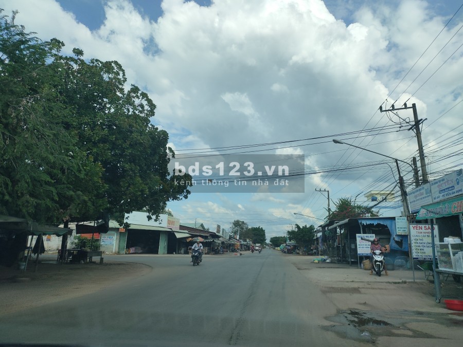 Cần bán gấp lô đất Bình Dương 1000m2 giá 380 triệu sổ riêng