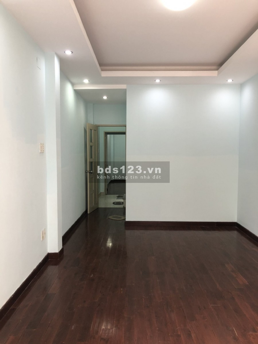 SIÊU PHẨM, MT NGÔ QUYỀN ND 12 TỶ 9 DOANH THU 420TR 1 NĂM