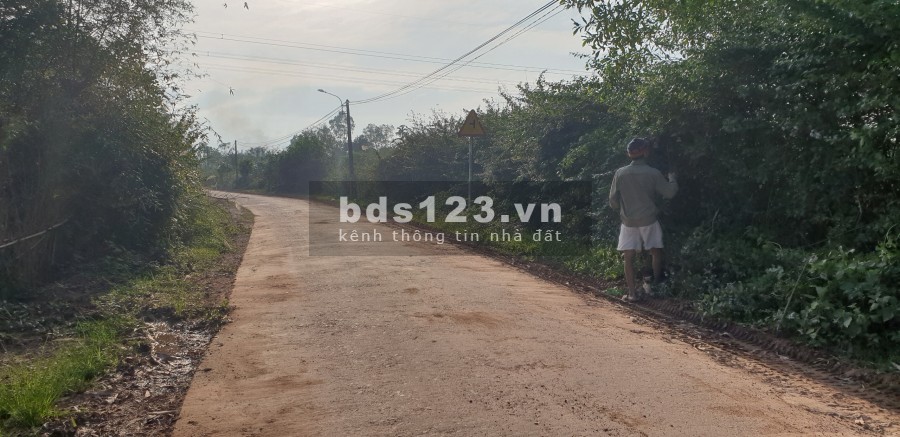 Bán đất Trung tâm Đồng Sơn - cạnh cây xăng Quân đội ck3, 6 x 28m, đường 2 làn oto