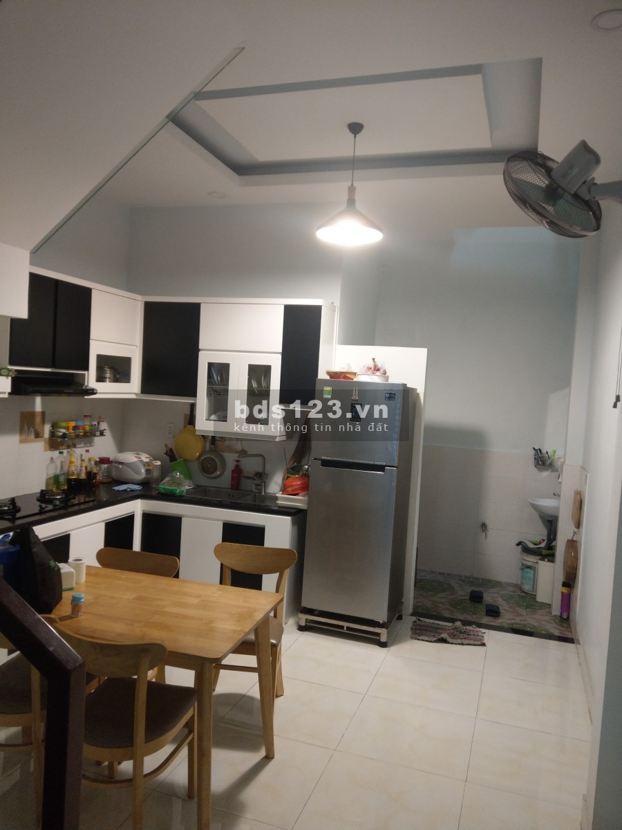 Bán nhà đẹp giá rẻ Linh Đông ngay trung tâm thành phố Thủ Đức gần chợ Thủ Đức