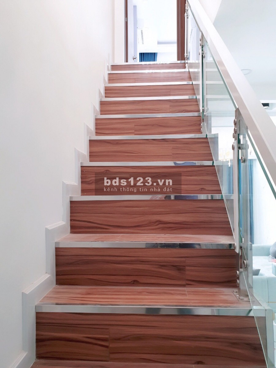 Bán nhà 1 lầu hẻm 1247 huỳnh tấn phát phường Phú Thuận quận 7