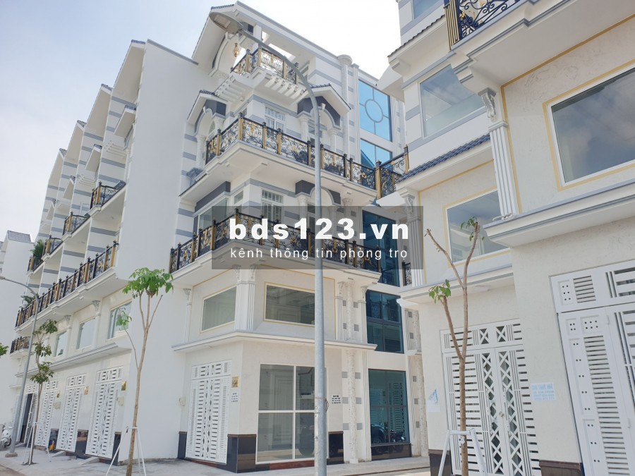 PHÒNG ĐẸP CÓ MÁY LẠNH, KHÔNG CHUNG CHỦ