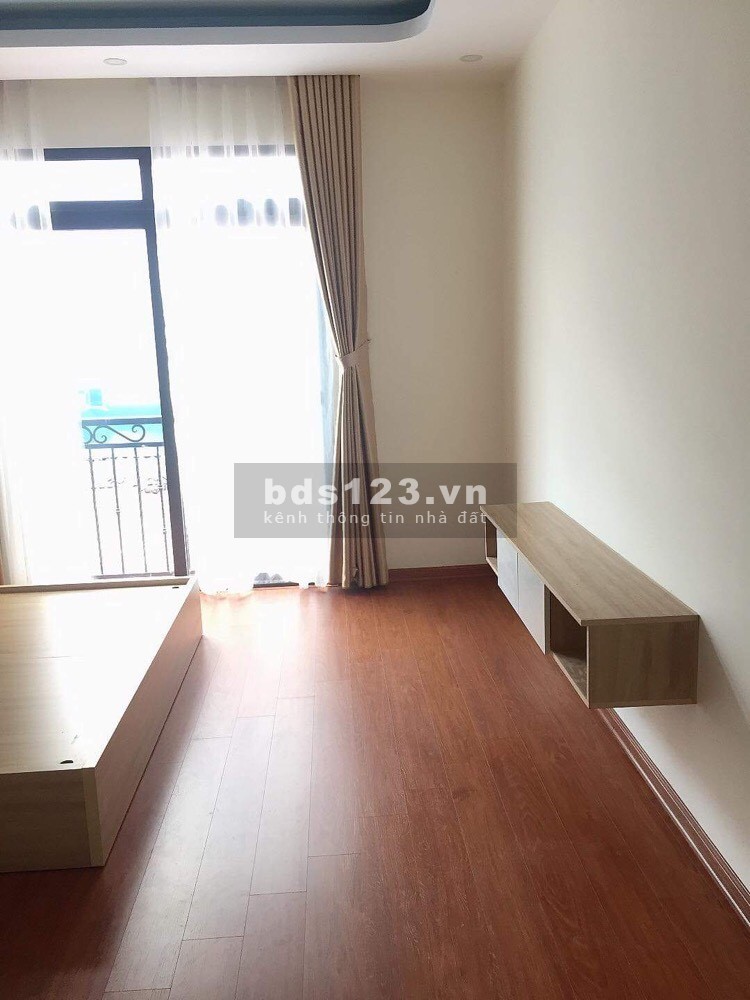 Bán nhà xây mới ô tô đỗ cửa 5 tầng x 33m2 phố Tăng Thiết Giáp giá 3,8 tỷ. LH 0912442669