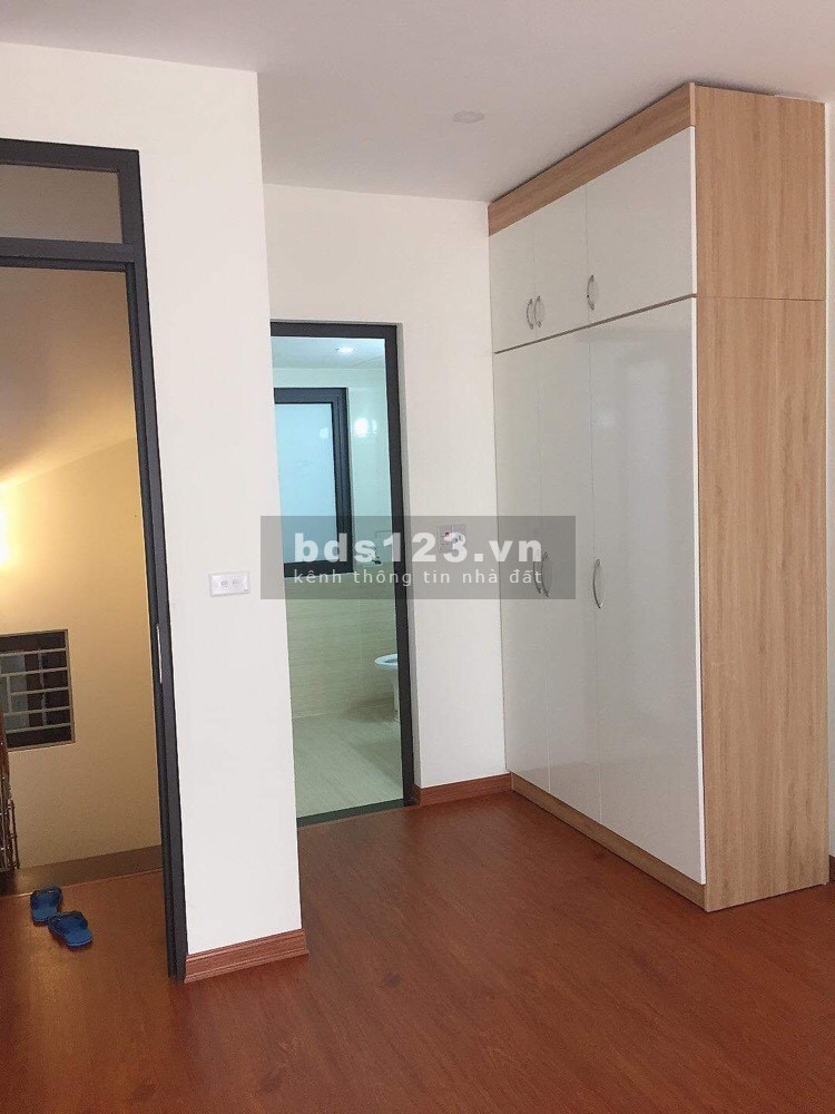 Bán nhà xây mới ô tô đỗ cửa 5 tầng x 33m2 phố Tăng Thiết Giáp giá 3,8 tỷ. LH 0912442669