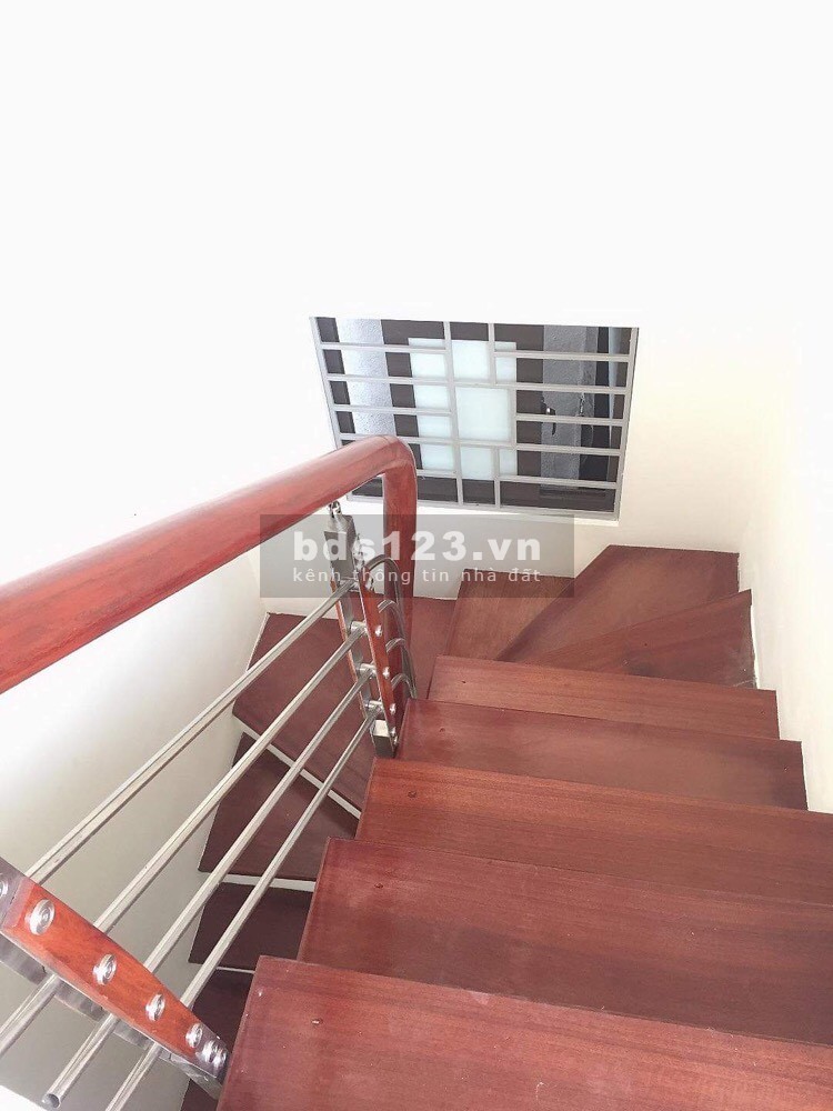 Bán nhà xây mới ô tô đỗ cửa 5 tầng x 33m2 phố Tăng Thiết Giáp giá 3,8 tỷ. LH 0912442669
