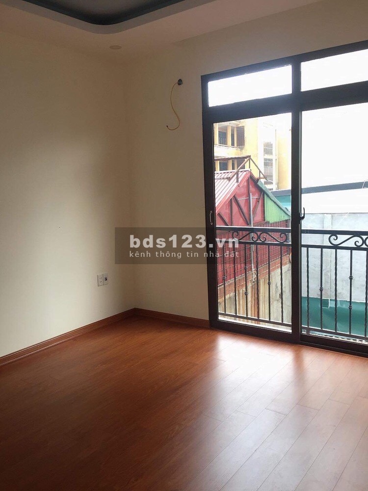 Bán nhà xây mới ô tô đỗ cửa 5 tầng x 33m2 phố Tăng Thiết Giáp giá 3,8 tỷ. LH 0912442669