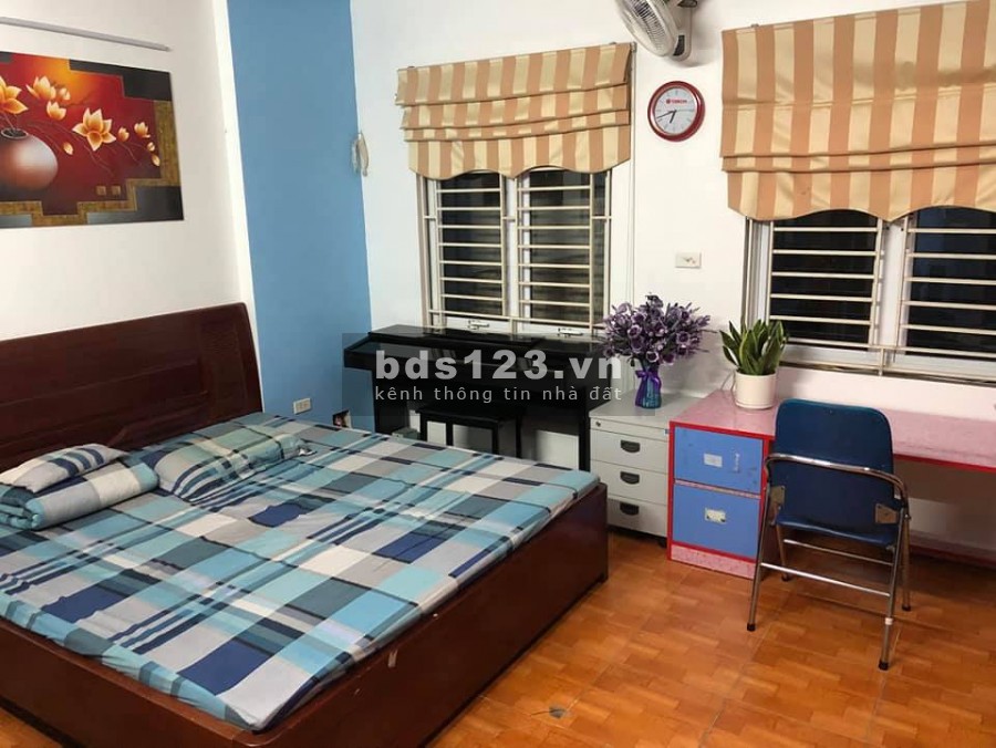 Mặt ngõ kinh doanh ở ngay đường Bưởi 3 gác đỗ cửa 2.98 tỷ