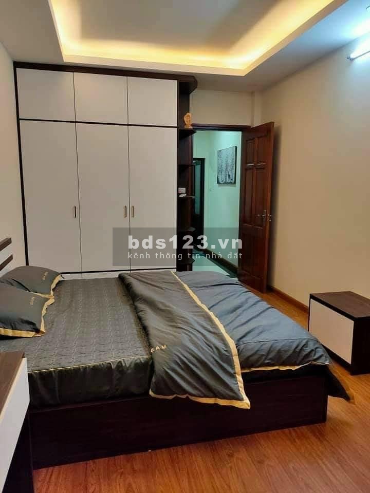 Cần bán nhà đẹp KD sầm uất mp Chùa Bộc 87m2x5T mặt tiền 6m giá 36.1 tỷ