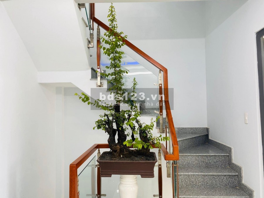 Nhà Mới 2 tấm Nguyễn Văn Công Gò Vấp sịn xò 36m2 giá chỉ 2.8 tỷ. HXH, 2PN, DT (3.6x10)