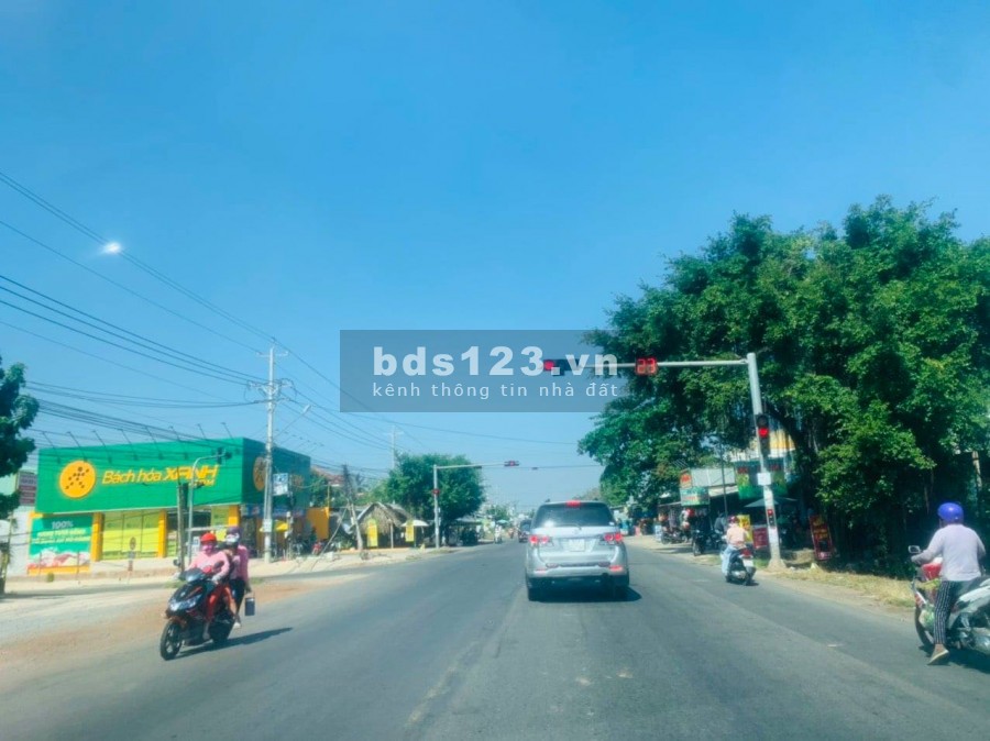 Đất xây nhà nghĩ dưỡng Tây Ninh view sông núi bà Đen , pháp lí rõ ràng