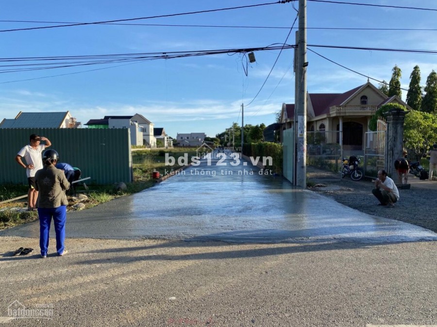 Đất đẹp Hồ Tràm cách biển 1,3km DT 221m2, SHR, TC 100m2. Sinh lời hiện hữu Giá chỉ 3,39 tỷ