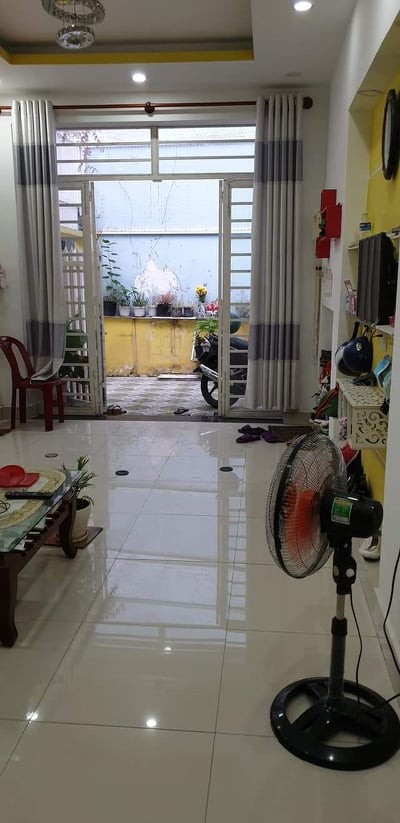 Bán nhà Bình Thạnh giá 3tỷ75 đường Nguyễn Khuyến Phường 12 Diện tích lớn giá yêu thương