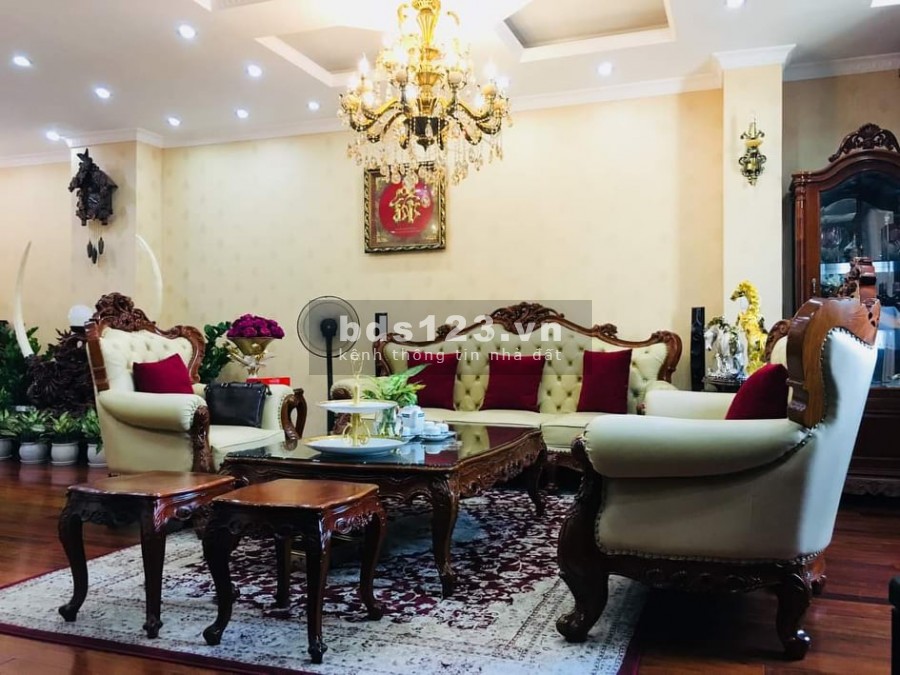 Mặt phố Xã Đàn, Đống Đa, 8 tầng x 140m2, thang máy, mặt tiền 8m