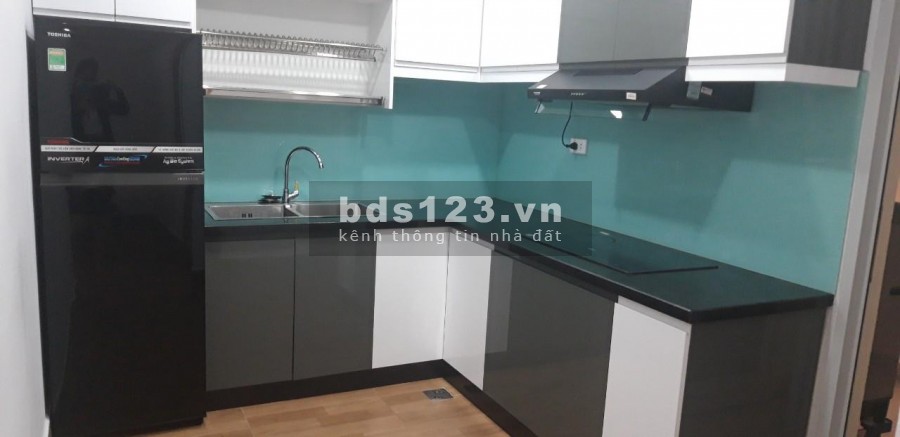 Chủ nhà ở Mỹ gửi cho thuê căn hộ 2PN giá rẻ nội thất như hình