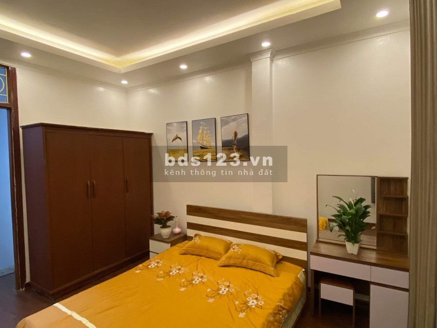 MP KĐT VĂN PHÚ, Hà Đông, KINH DOANH Sầm Uất, 50m x 6 Tầng, MT 5m, giá 11 tỷ 2.
