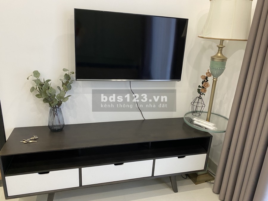 Bán nhà cho thuê cao cấp, khu vực tiện ích, khu đông dân cư