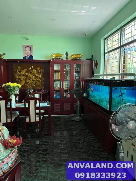 BÁN GẤP NHÀ LÊ HỒNG PHONG, QUẬN 10, 50M2, HẺM 4M GIÁ CHỈ 5.5 TỶ TLCC MTG