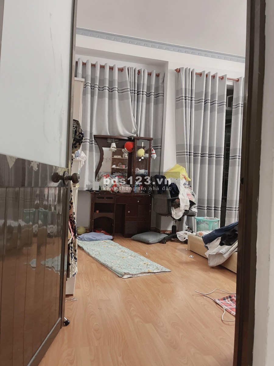 Bán Nhà Thủ Đức Giá Cực Hot Chỉ 3,95 Tỷ, 0983436461