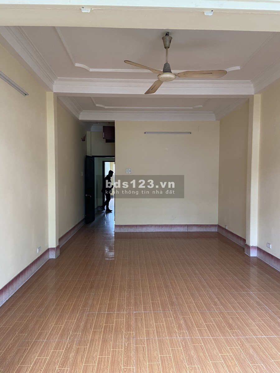 Nhà làm CHDV Tô Hiến Thành trệt, 6L suốt có tháng máy – 50tr