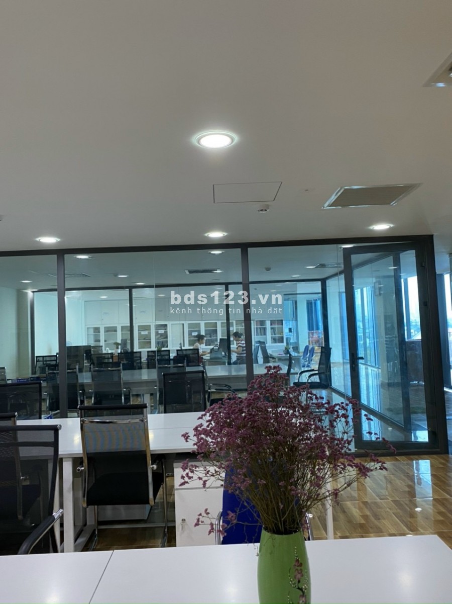 Cho Thuê Văn phòng Tại Đường Đỗ Xuân Hợp 70m2 Gía Chỉ 320ngàn/m2/ Tháng