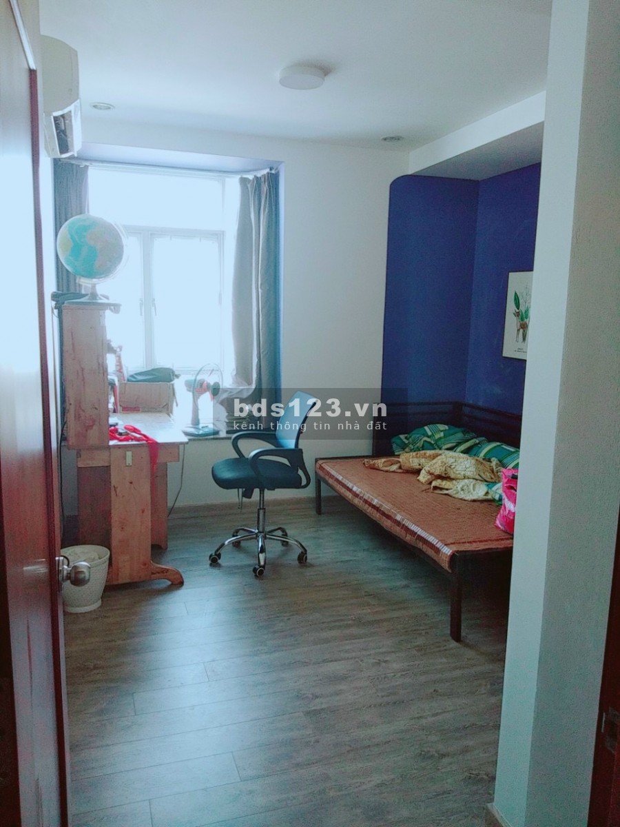 Bán nhanh căn hộ Hoàng Anh An Tiến thiết kế 119m2 3pn, 2wc. Nhà lót lại sàn hoàn toàn. Gía bán: 2 tỷ 370 triệu