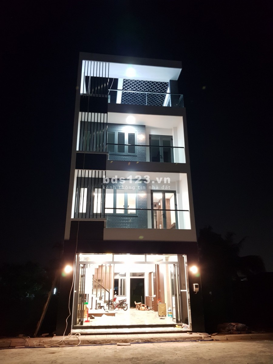 Chính chủ đất thành phố full thổ cư , xây dựng tự do, đã có sổ , dân cư đông đúc , giá chỉ 12 tr/m2 ,