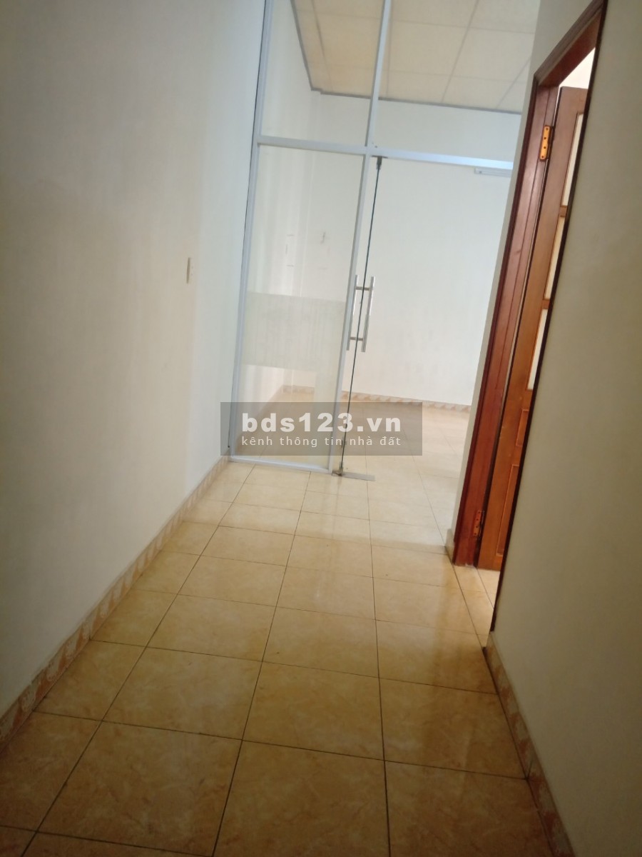 Cho thuê nhà nguyên căn đường Nguyễn Hiến Lê quận Tân Bình
