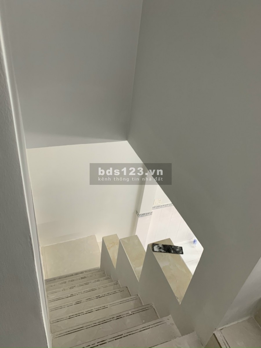 Nhà mới giá rẻ đường Trần Thủ Độ, Tân Phú 34.6m2 giá chỉ 2.95 tỷ