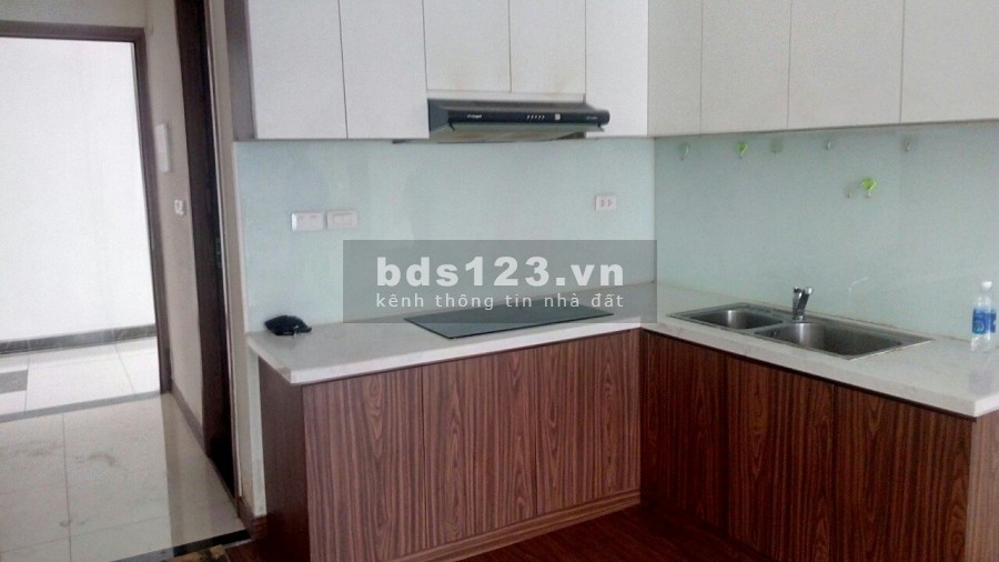 Cần bán CĂN GÓC 3 ngủ Eco Green Nguyễn Xiển, sổ đỏ, bao phí, giá; 2.65 tỷ. LH: 0366777166
