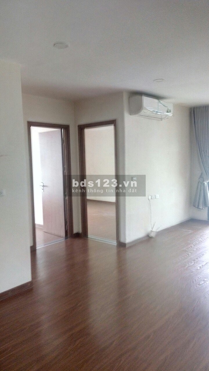 Cần bán CĂN GÓC 3 ngủ Eco Green Nguyễn Xiển, sổ đỏ, bao phí, giá; 2.65 tỷ. LH: 0366777166
