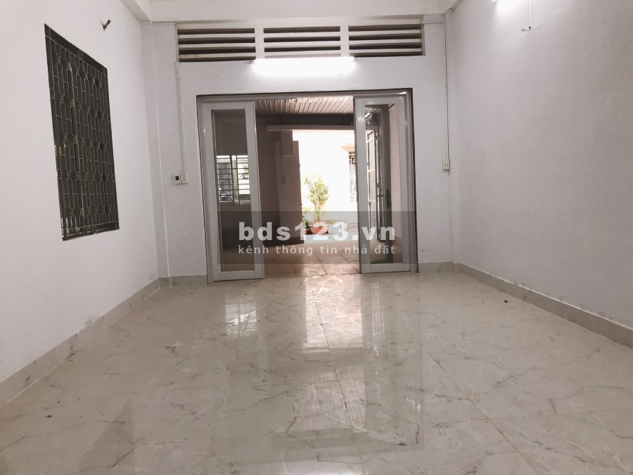 Nhà Nguyễn Thượng Hiền, Phú Nhuận, 4x15, 1 trệt, 4x15, hợp làm văn phòng.