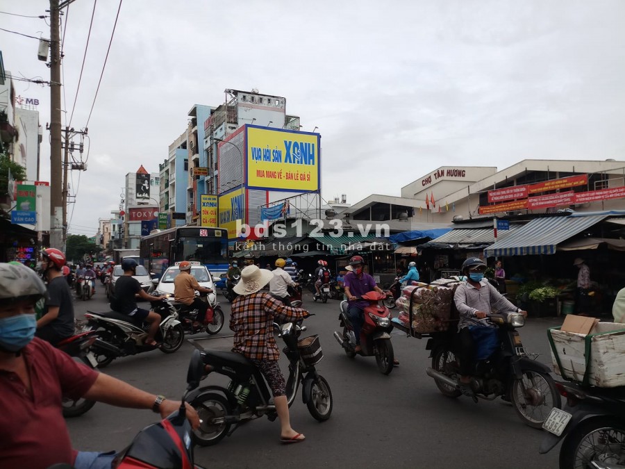 Góc 2 mặt tiền Tân Hương, Tân Phú, DT 8,44mx20m, đúc 3 tấm,…