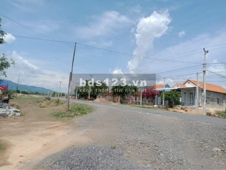 Bán lô đất Ninh Tân thị xã Ninh Hòa